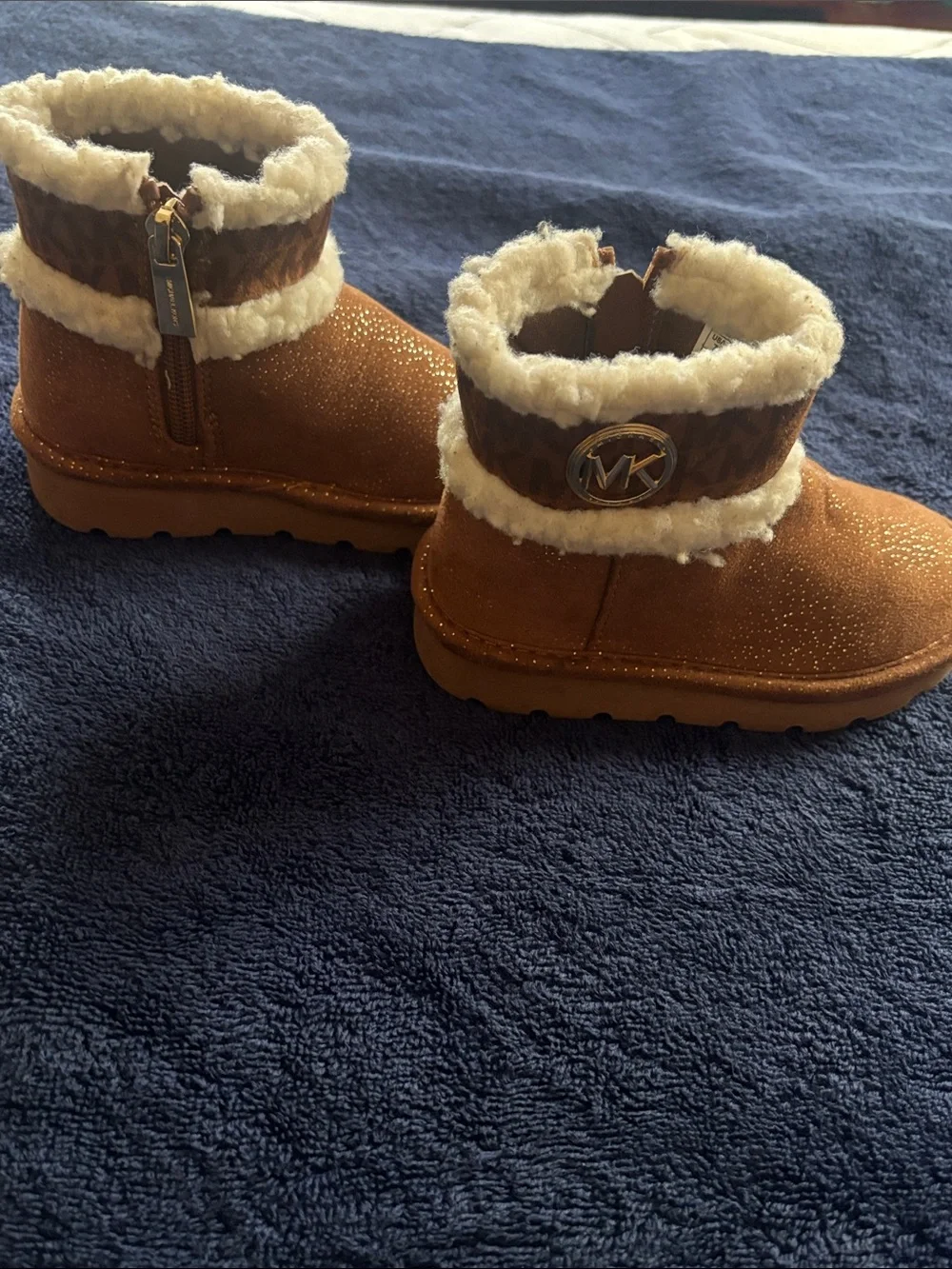 Michael Kors Chestnut Glitter Faux-Shearling Kids Boots